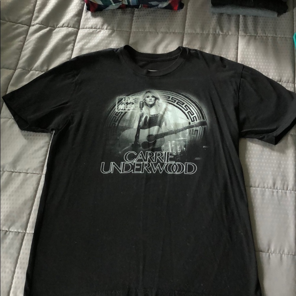 Carrie Underwood T-shirt